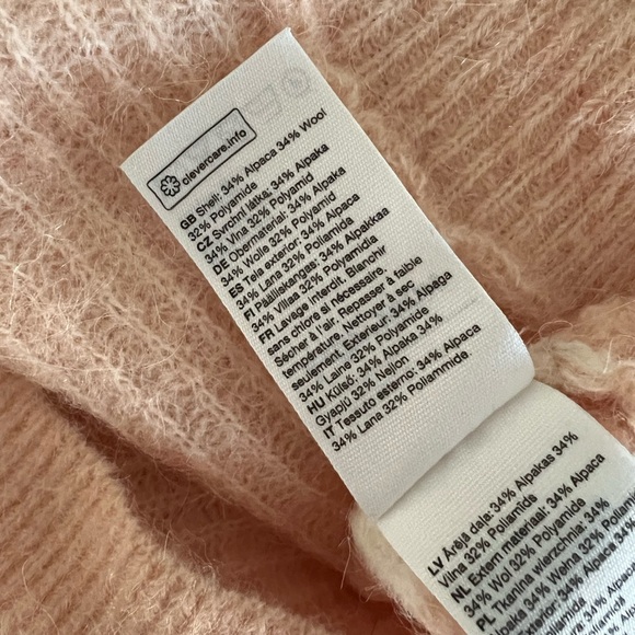 Colorblock Sweater - Picture 4 of 4